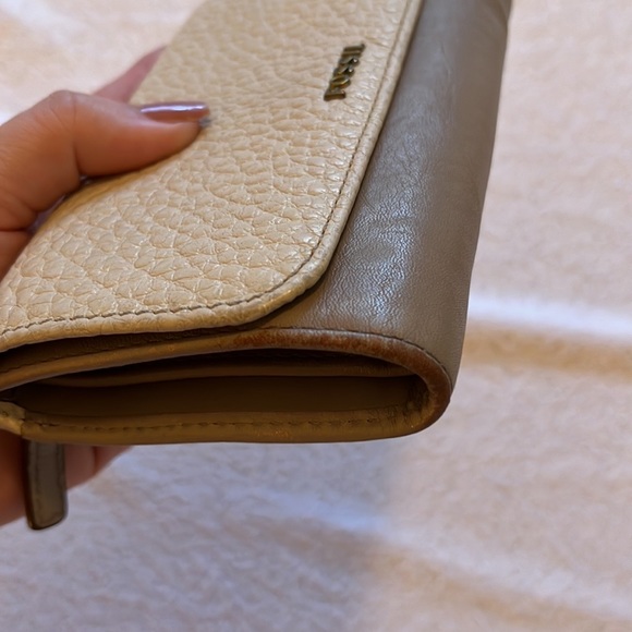 Fossil Wallet - Picture 5 of 12